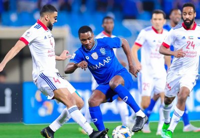 الهلال يرفض الخسارة أمام الشارقة