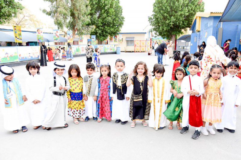 مدرسة النور العالمية تحتفل بالقرقاعون وسط أجواء من البهجة والسرور