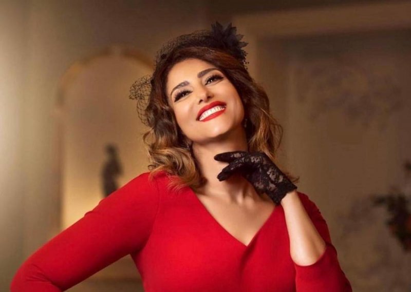 حنان مطاوع وجلسات خاصة مع الطب النفسي