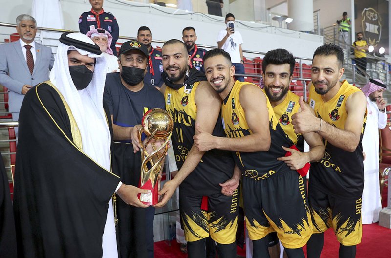 بالصور.. "النسر الأهلاوي" يحلق بالكأس الغالي