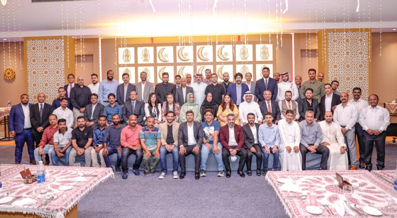 شركة يوسف خليل المؤيد وأولاده تقيم حفل تكريم موظفي العام