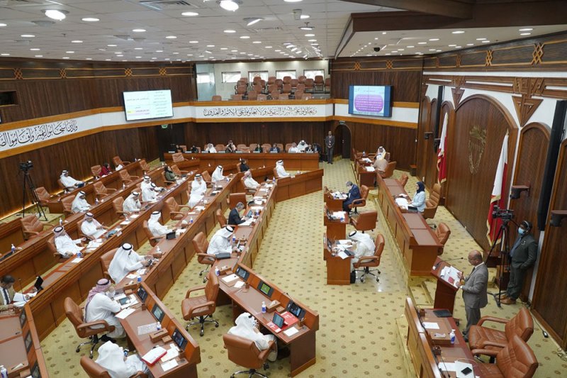 الموافقة على توصيات لجنة التحقيق البرلمانية حول شركة طيران الخليج ورفعها للحكومة