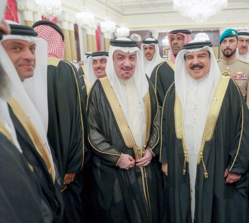 ‪جلالة الملك المفدى يستقبل المهنئين من أهالي المحافظة الجنوبية بالعشر الأواخر من شهر رمضان الكريم
