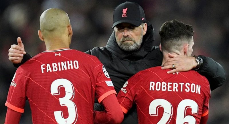 بصمت وسرعة.. كلوب يجدد عقده مع ليفربول براتب أفضل