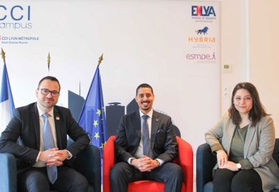 بحث الفرص ببرامج التبادل الطلابي مع "إيكليا" الفرنسية