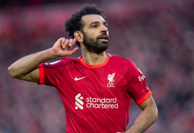 صلاح يفوز بجائزة لاعب العام في إنجلترا