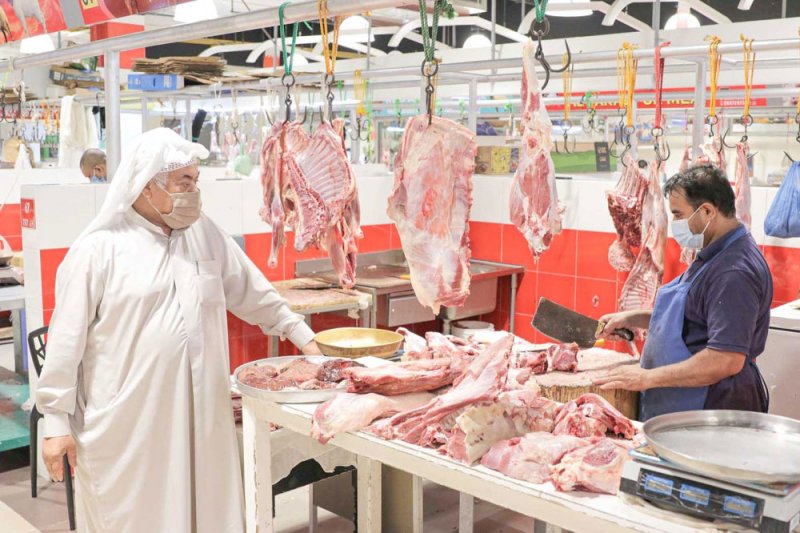 زيادة الطلب على اللحوم يرفع الأسعار قبيل العيد