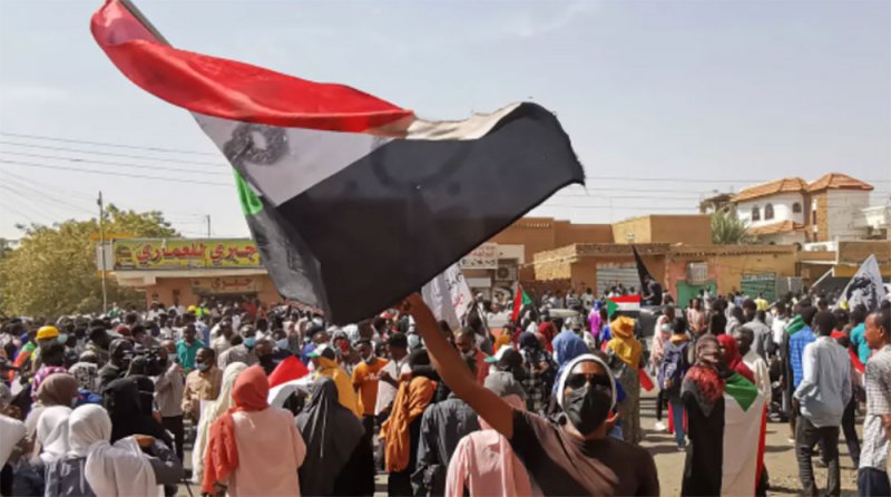 السودان.. دعوة دولية لإحراز تقدم في العملية الانتقالية