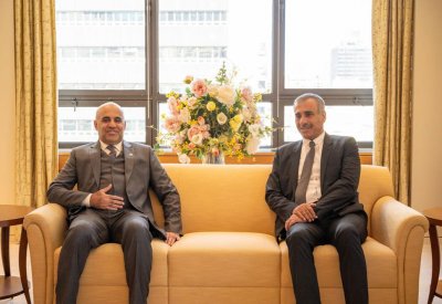 الحمر: تعزيز التعاون وتبادل الخبرات البحرينية العمانية في قطاع السكن الاجتماعي