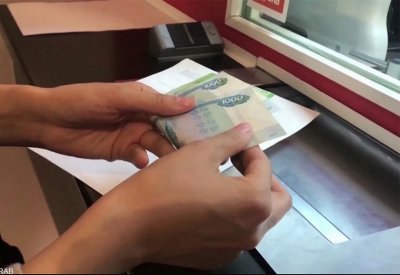 "فتنة الروبل" الروسي تقسم أوروبا.. الخلافات تضرب الحلفاء