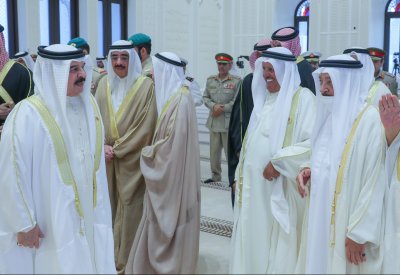 بالصور: جلالة الملك المفدى يؤدي صلاة عيد الفطر المبارك