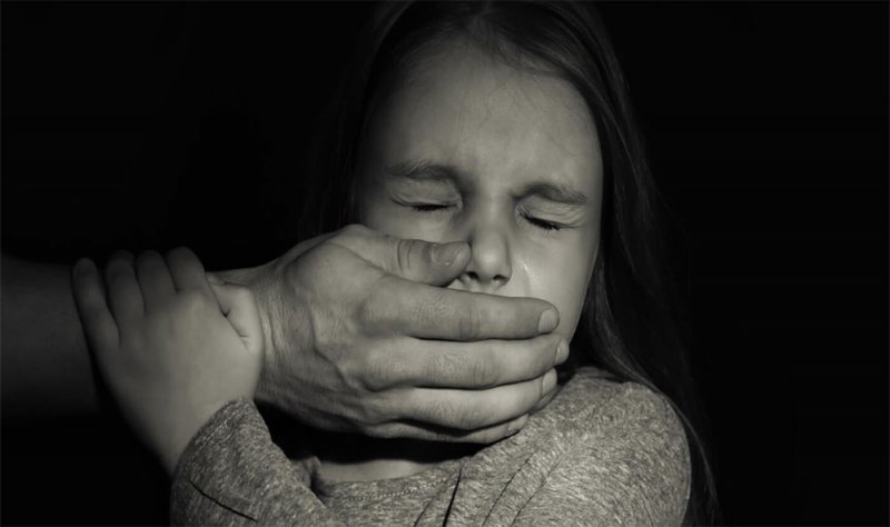 محاكمة فرنسي بتهمة اغتصاب طفلة في سن التاسعة في الفيليبين