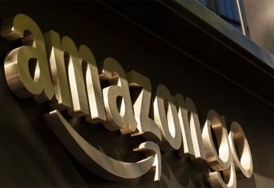 أميركية تتهم أمازون بفصلها بسبب طول فترة مرضها بكورنا