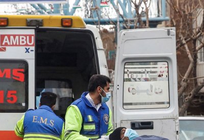 إيران.. وفاة 8 أشخاص جراء تناول مشروبات كحولية مغشوشة