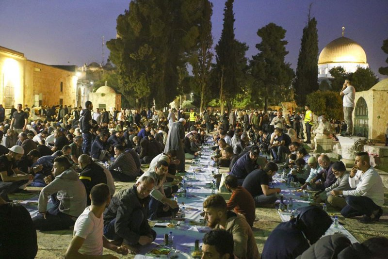 "نترك أثر" يقدم 16 مشروعاً منوعاً خلال رمضان لنحو 90 أسرة