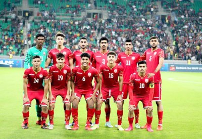 28 لاعبا في قائمة “أحمر الشباب”