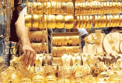 تجار مجوهرات: الإقبال على السفر للخارج وارتفاع الأسعار يتسببان بركود مشتريات الذهب