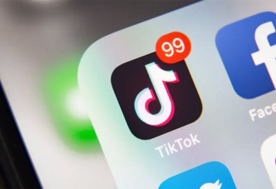 تيك توك يعتزم تقاسم عائدات الإعلانات مع هؤلاء.. تعرف عليهم