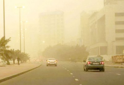 المطر غادر .. وعاد الغبار