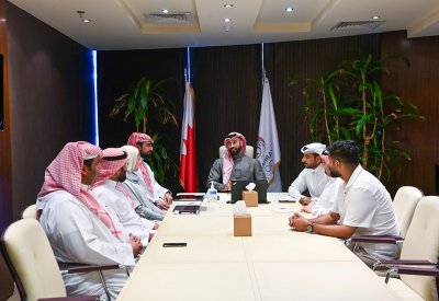 الكوهجي يلتقي الوفد الإعلامي لدورة الألعاب الخليجية