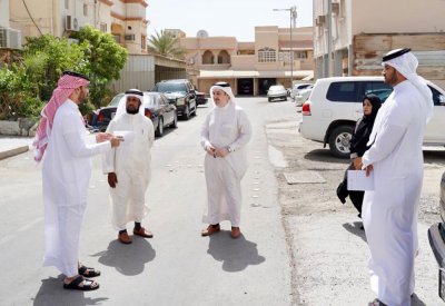 ضمن حرص وتوجيهات سمو محافظ الجنوبية: فريق المحافظة الميداني يتفقد احتياجات أهالي مدينة عيسى