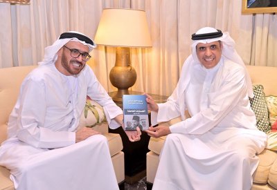 وزير الإعلام يؤكد الحرص على تعزيز التعاون بين البحرين والإمارات في جميع المجالات‬