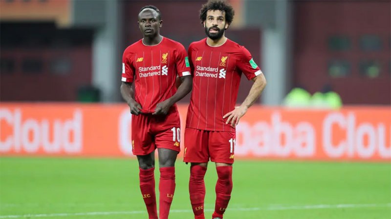 وكيل صلاح يستفز ليفربول بـ"تغريدة ماني"