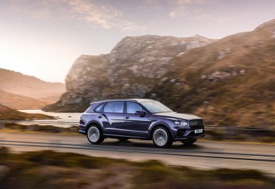 Bentley تقدّم Bentayga بقاعدة العجلات الممدَّدة