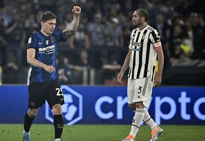 إنتر بطلا لكأس إيطاليا بفوز مثير على يوفنتوس
