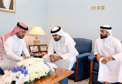 عيسى بن علي يستقبل رئيسي اتحادي الدراجات الهوائية والألعاب الإلكترونية