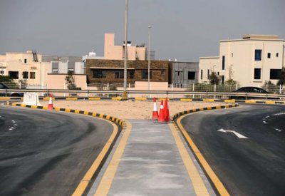 وزارة الأشغال: تنفيذ مشاريع لرفع الطاقة الاستيعابية للطرق وتسهيل الحركة المرورية