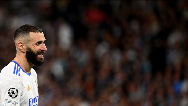 بنزيمة يصبح ثاني أفضل هداف في تاريخ ريال مدريد
