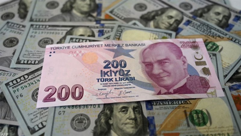 الليرة التركية تتجه نحو أدنى مستوياتها التاريخية