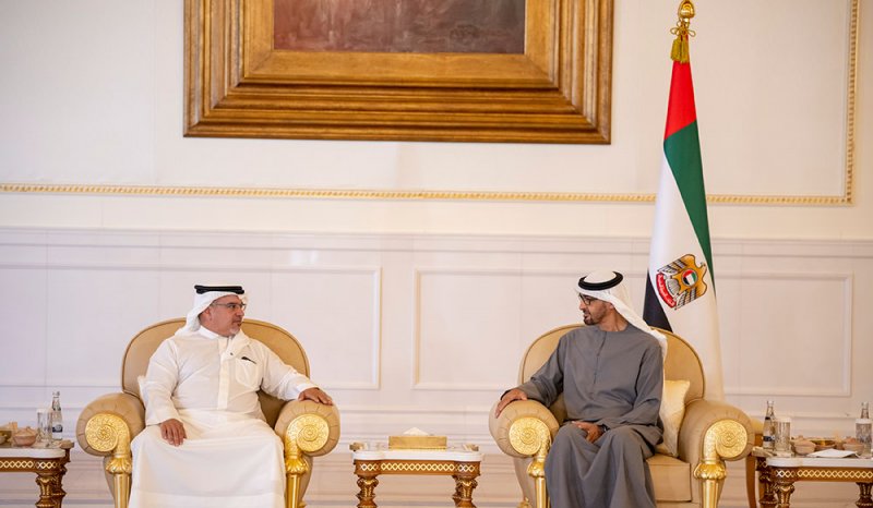 نائب جلالة الملك ولي العهد يقدم واجب العزاء إلى رئيس دولة الإمارات العربية المتحدة الشقيقة