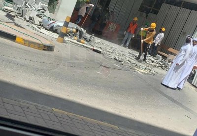 بالصور: حادث مروري أمام "طوارئ السلمانية"