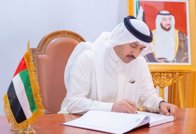 وكيل وزارة الخارجية للشؤون السياسية يقدم واجب العزاء في وفاة سمو الشيخ خليفة بن زايد بن سلطان آل نهيان