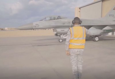 مصر.. مقتل 4 "تكفيريين" خلال ملاحقات للإرهابيين في سيناء