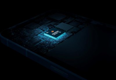 رينو7 برو 5G مدعوم بشريحة معالجة Dimensity من ميدياتِك