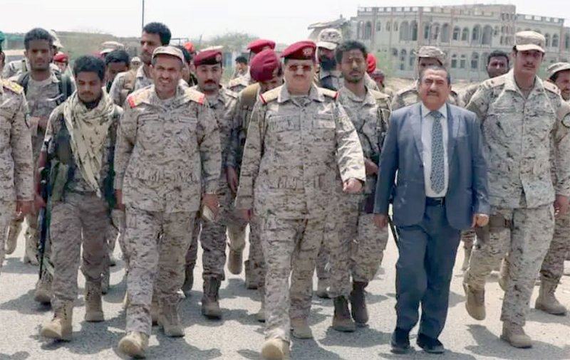وزير الدفاع اليمني: نحتفظ بالرد على خروقات الحوثي للهدنة