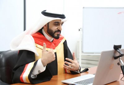 الباحث صالح يوسف ينال درجة الماجستير بامتياز مع مرتبة الشرف الأولى في تخصص الإعلام والعلاقات العامة