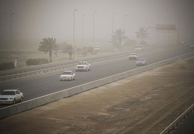 اطلع على تحذيرات وتوجيهات المرور وخفر السواحل والدفاع المدني من الموجة الغبارية