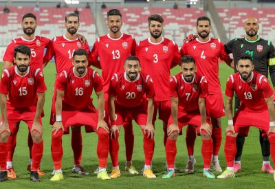 الأحمر يغادر إلى معسكر تايلند بـ 24 لاعبًا
