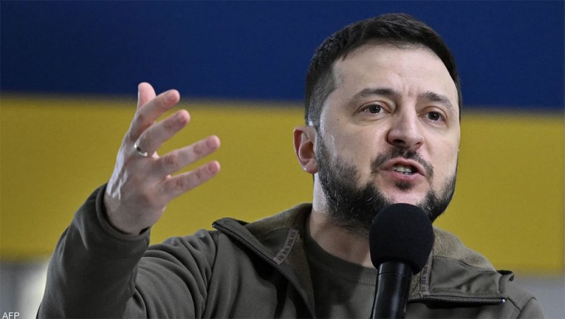 زيلينسكي: الجيش الروسي يحاول تعويض خسائره بتكثيف الضربات