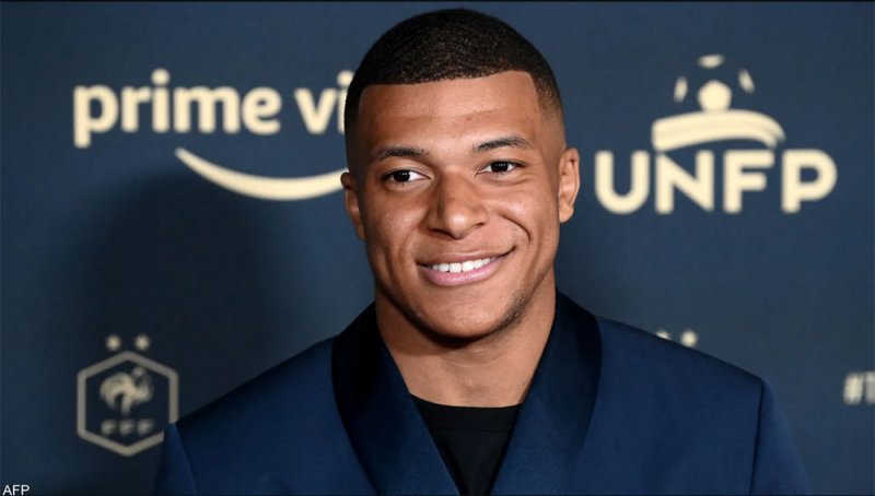 "بنسبة 99 بالمئة".. عمدة مدريد يدلي بدلوه في مصير مبابي