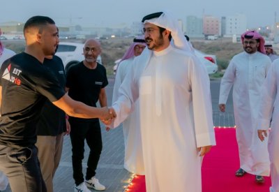 سمو الشيخ خالد بن حمد يفتتح صالة ايلمنتس الرياضية