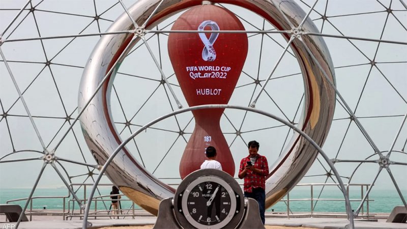 الغارديان: "عدم اليقين" يخيم على مونديال قطر