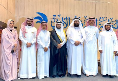 رئيس أسرة الأدباء والكتاب يشيد بالشعراء البحرينيين المشاركين في مهرجان دارين الشعري الرابع بالسعودية