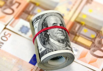 اليورو يرتفع بعد تلميح من المركزي الأوروبي برفع الفائدة