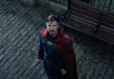 "دكتور ستراينج" مستمر في تصدّر ايرادات الأفلام بالسينما