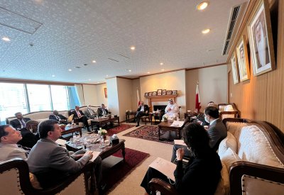 سفير البحرين لدى اليابان يترأس الاجتماع الدوري للسفراء العرب المعتمدين في طوكيو